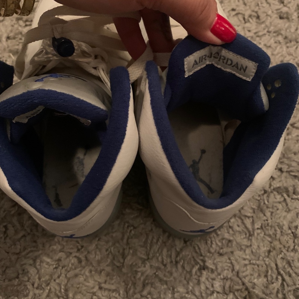 Jordan 5  size6.5Y - Picture 6 of 6